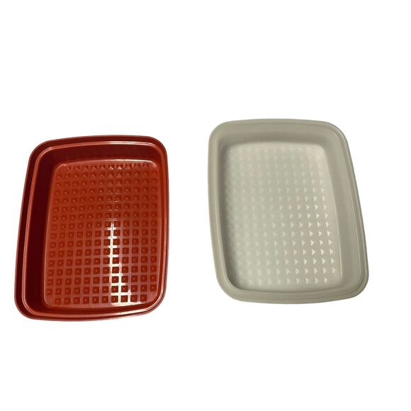 Vintage Tupperware 1518-3 Marinade Season And Serve Keeper Container Paprika - Picture 1 of 11